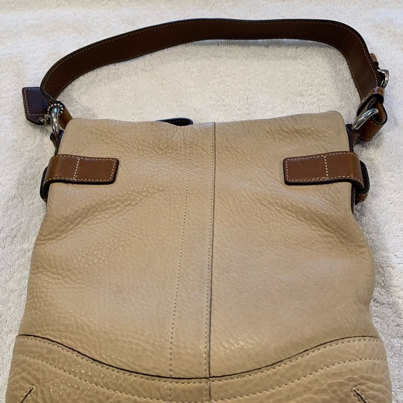 Coach Handbag. No. M05S-3769. Gently used - Picture 2 of 14